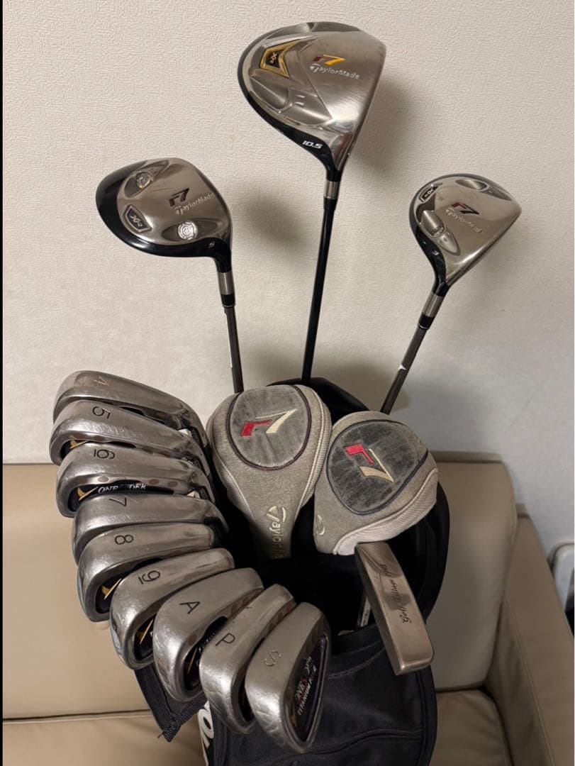 【送料込み】激安　Taylor Made ゴルフセット　ゴルフバッグ