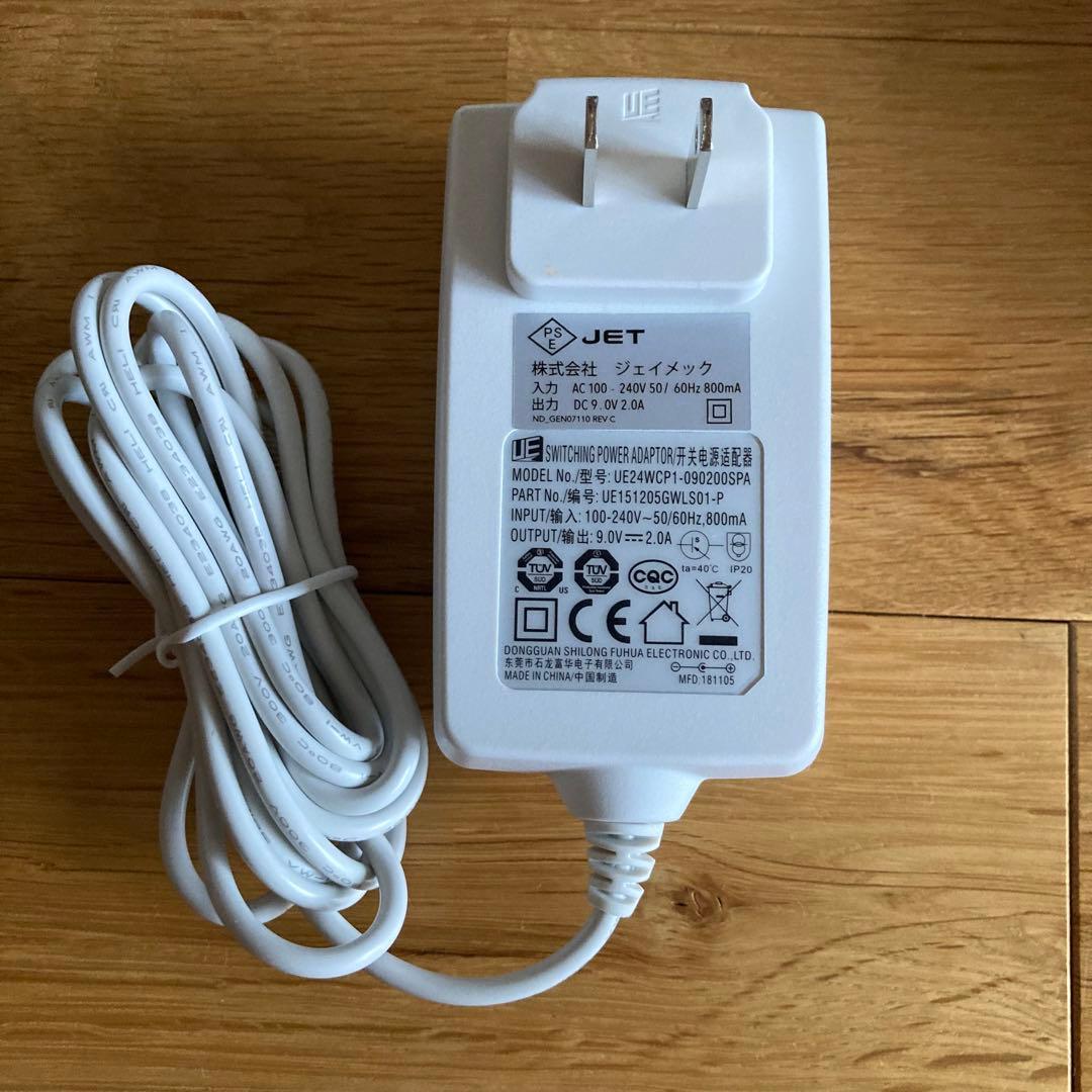 NEWAリフト（コードタイプ）美顔器 収納ケース付き