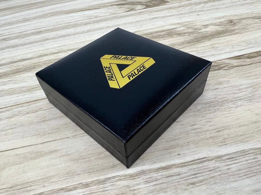 PALACE Bear PALACE Love Pendant ペンダント