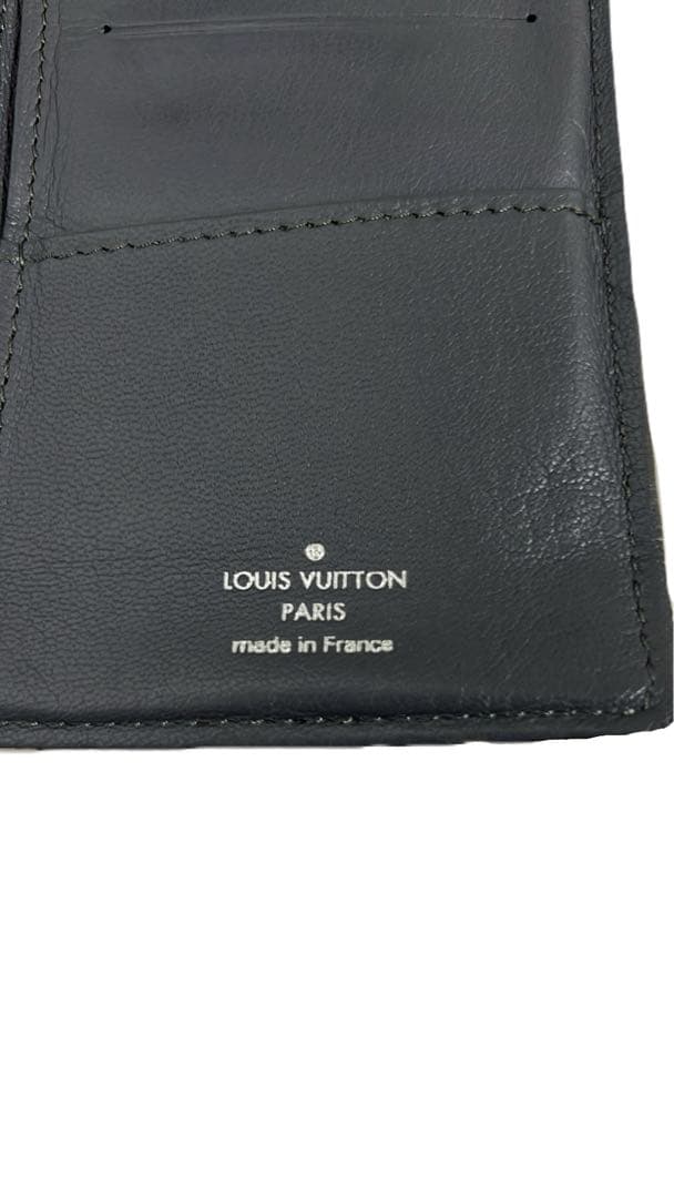 LOUIS VUITTONグレー クロコダイルレザー 長財布