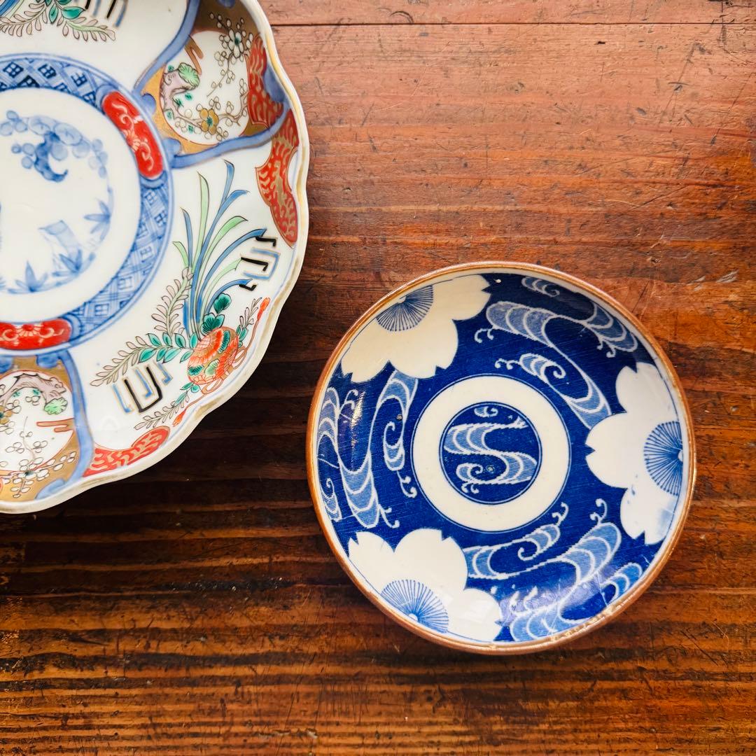 aloha34様用　金彩色絵草花文 一枚 朱塗り吸い物椀2客セット印判皿ニ枚