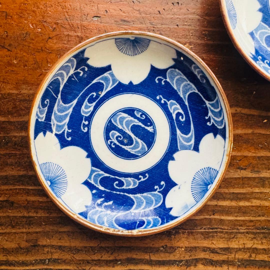 aloha34様用　金彩色絵草花文 一枚 朱塗り吸い物椀2客セット印判皿ニ枚