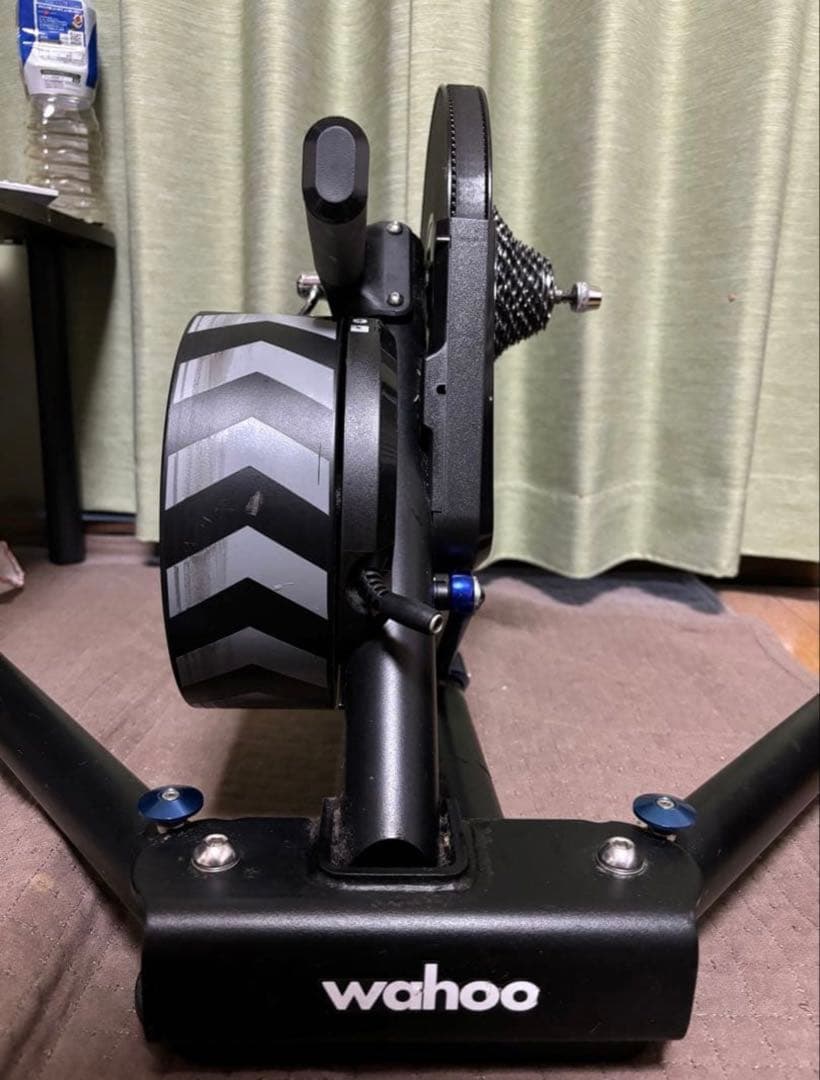 【おまけ有】wahoo kickr スマートトレーナー　v4