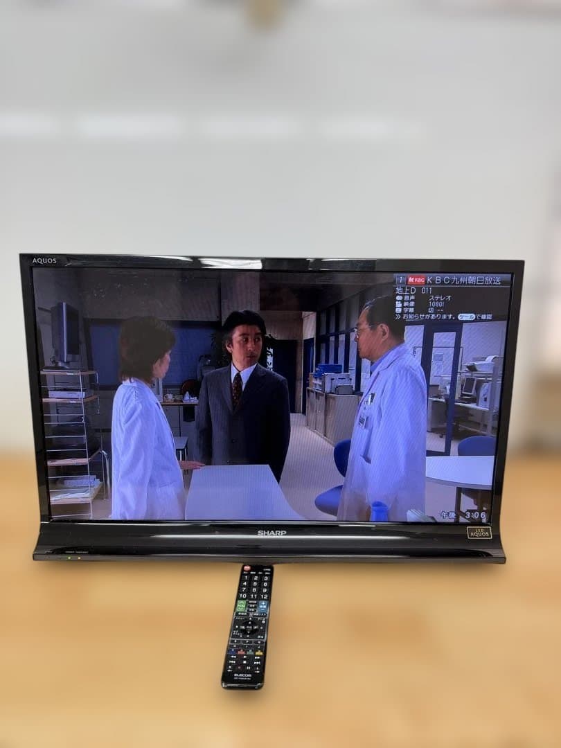 SHARP シャープ テレビ 32型 地デジ 地上波 2013式 薄型 動作品