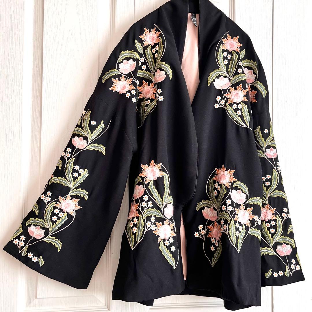 ★ゆったり★ ザラ　ZARAtrf ガウン ジャケット　刺繍　XL〜2XL相当