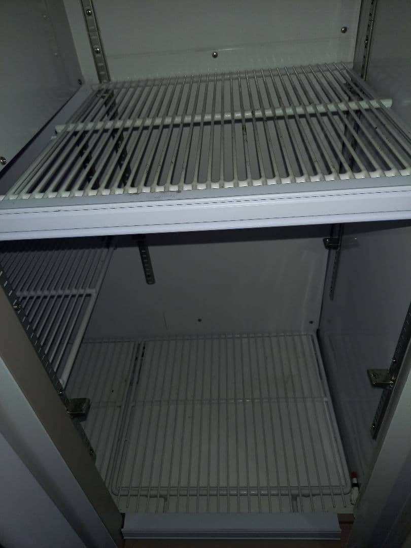 コカ・コーラ冷温冷蔵庫