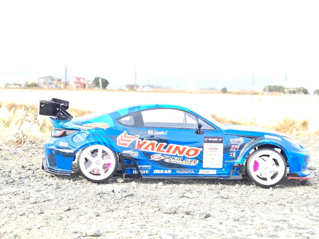 アディクション　GR86　下田紗弥加選手仕様　新品ラジコンホディ