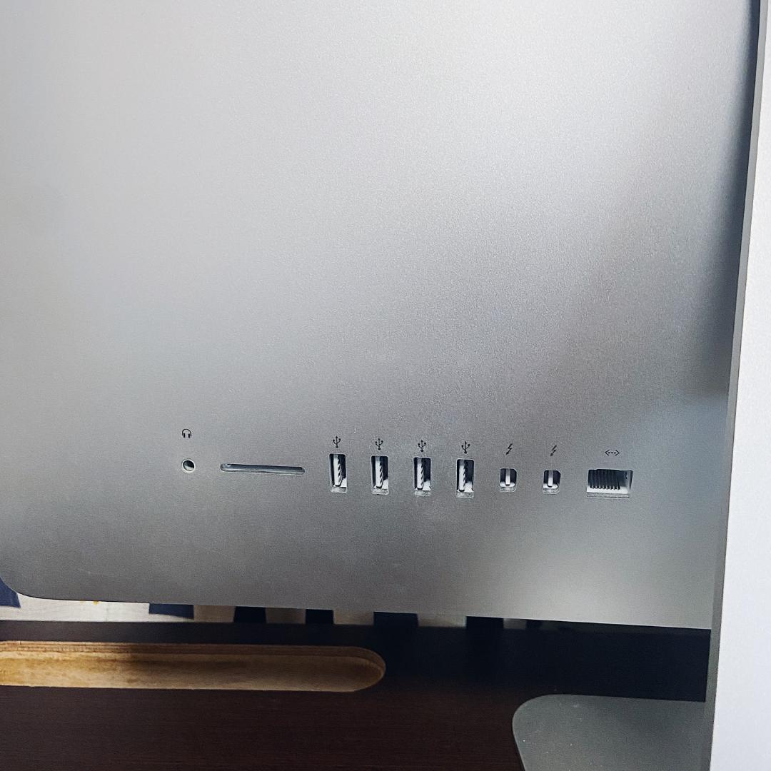 Apple iMac (21.5インチ Late 2013) デスクトップPC