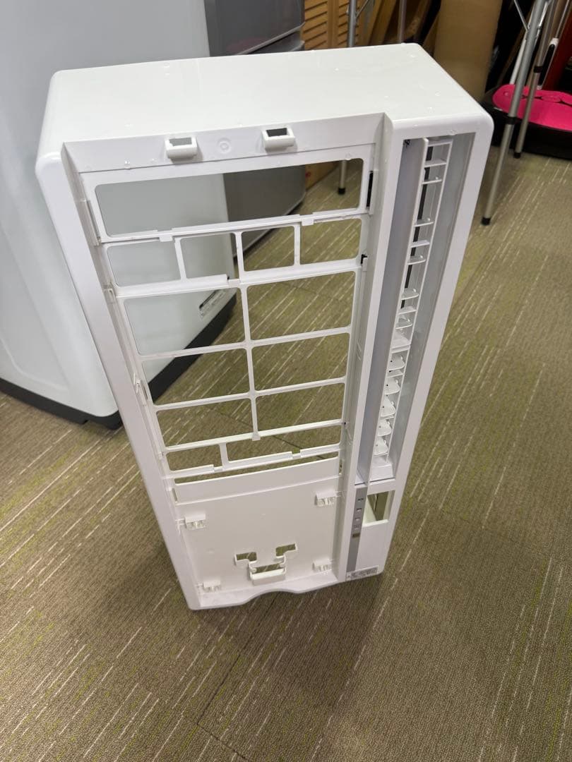 【シーズンオフの為お安くしております】ハイアール　ウインドエアコン　JA-16S