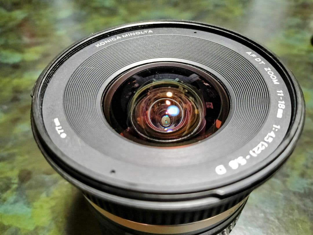 コニカミノルタ超広角ズームレンズ（ソニーαAマウント）