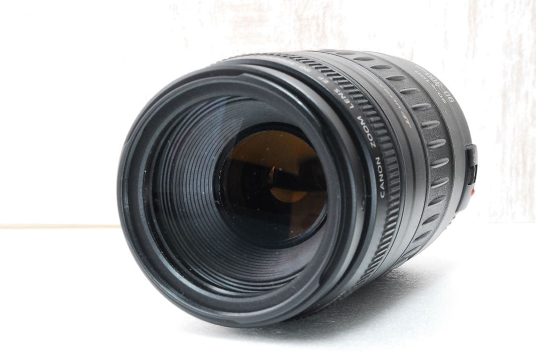 ✨Canon EOS 8000D✨ 2420万画素 一眼レフ Wi-Fi搭載