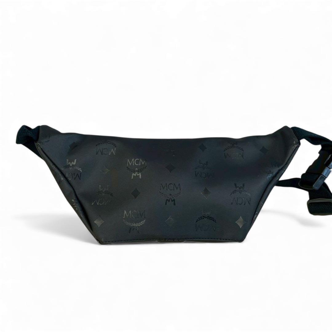 美品　MCM ボディバッグ　ヴィセトス柄　モノグラム　ブラック　ウエストバッグ