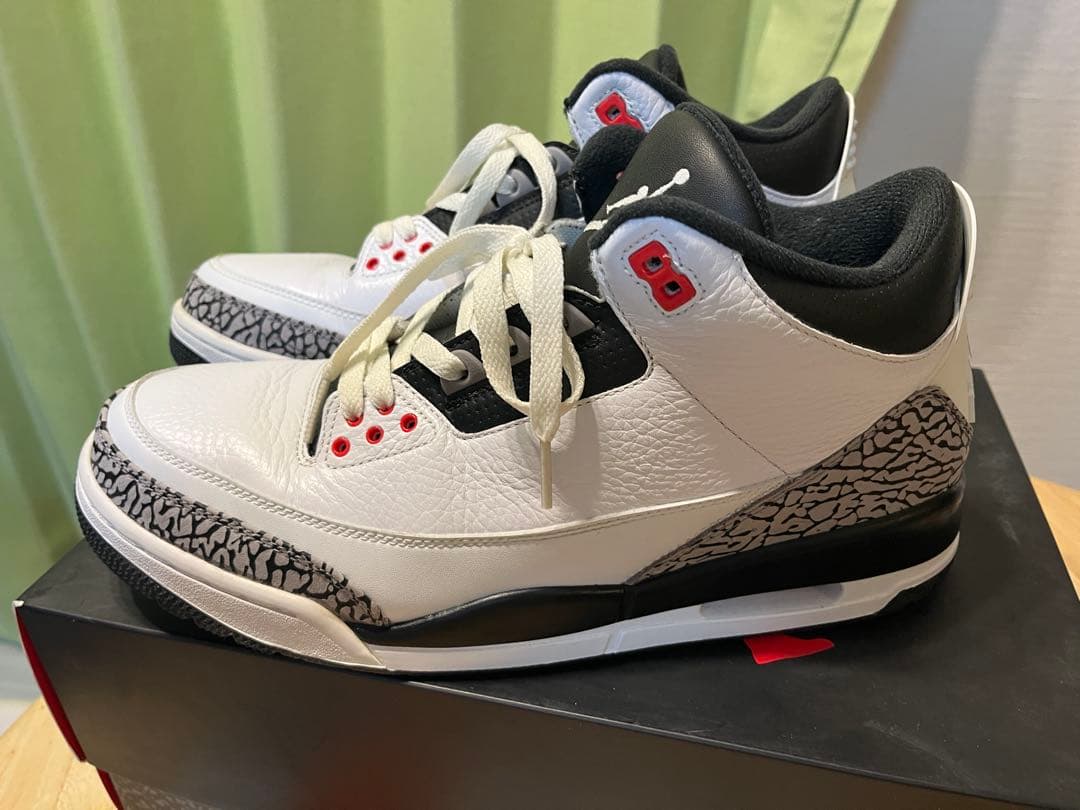 【コロコロ】AirJordan3 ホワイト セメント インフラレッド
