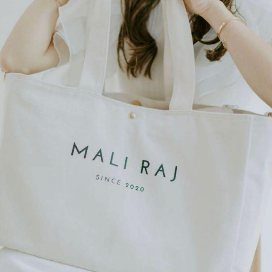 【美品‼️】マリライ ファミリーバッグ マザーズバッグ アイボリー ポーチ付き