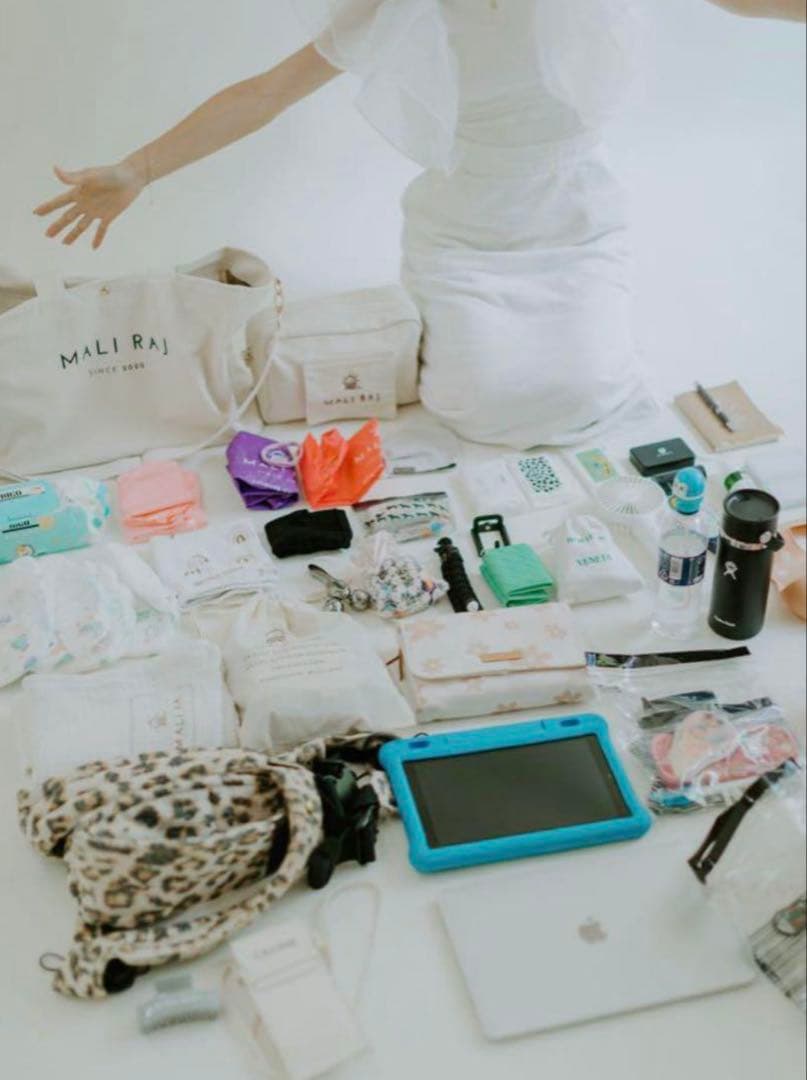 【美品‼️】マリライ ファミリーバッグ マザーズバッグ アイボリー ポーチ付き