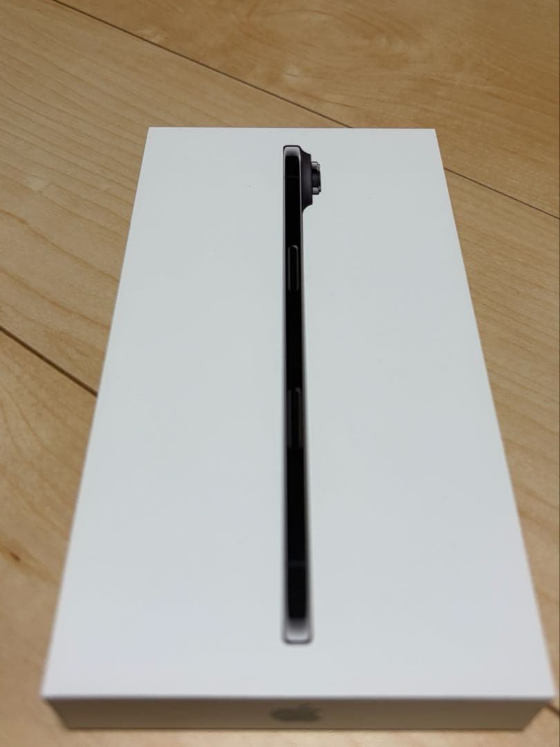 iPhone Air 256GB ブラック 極美品 SIMフリー