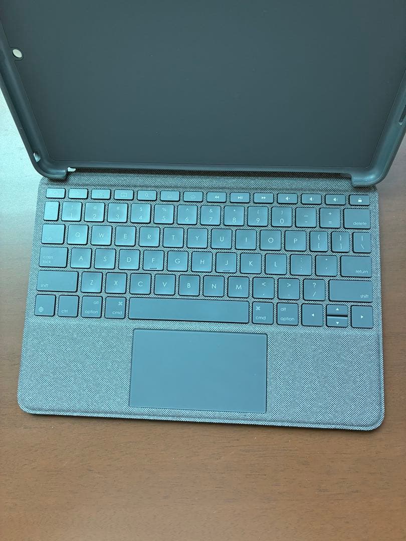 LOGICOOL COMBO TOUCH iPadキーボード付きカバー　美品