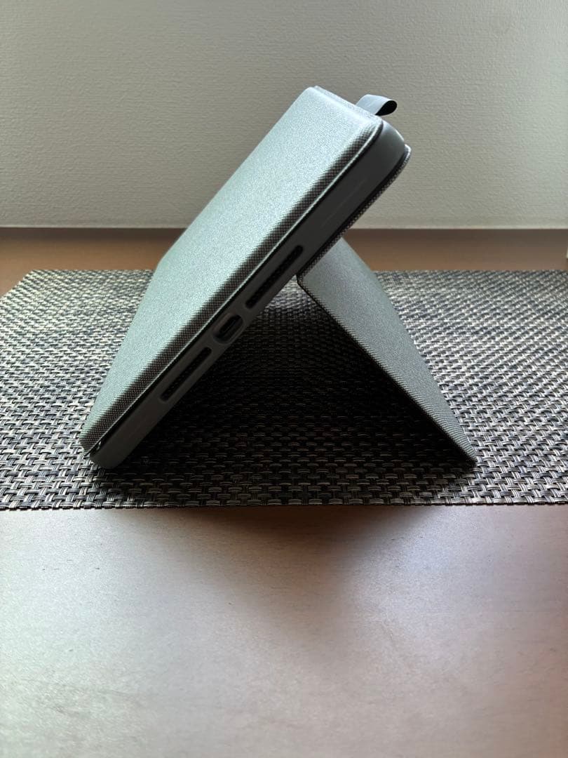 LOGICOOL COMBO TOUCH iPadキーボード付きカバー　美品