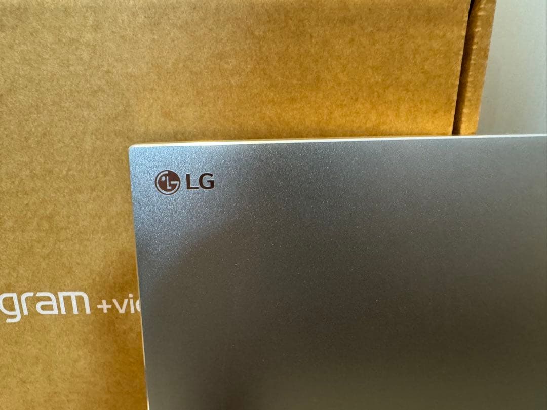 LG gram+ view WQXGAモバイルディスプレイ 16MR70