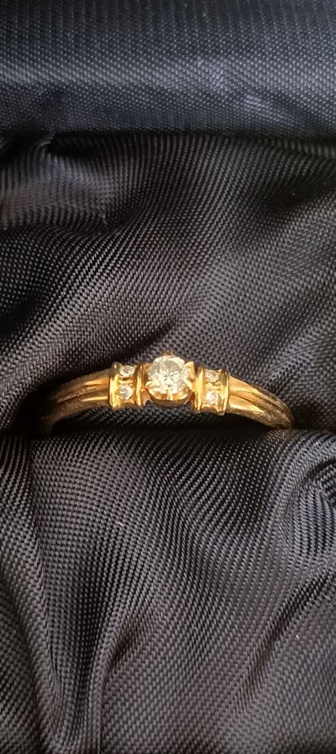 4℃　18K リング