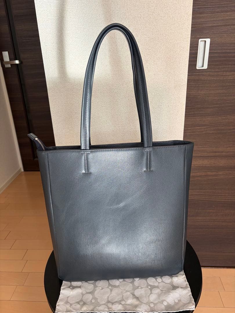 SHIPS スマート レザー ヴァーティカル トートバッグ