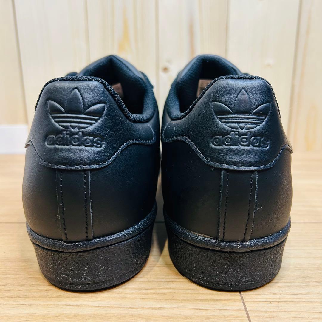 未使用級 adidas SUPERSTAR コアブラック EG4957 28.5