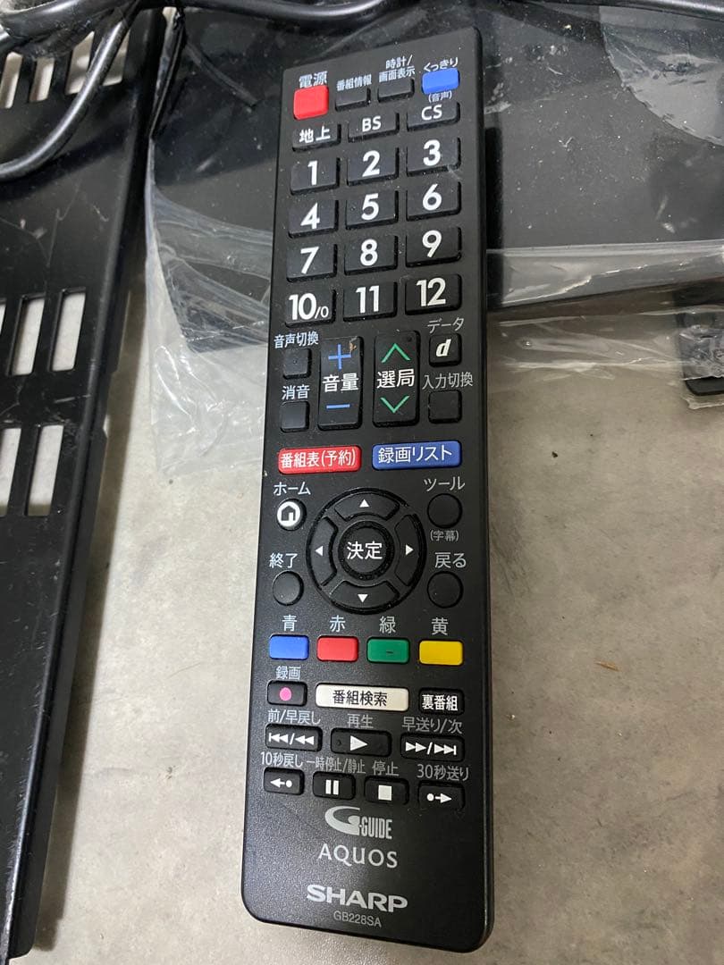 SHRRP AQUOS LC-32S5 スタンド•壁掛け部品付属