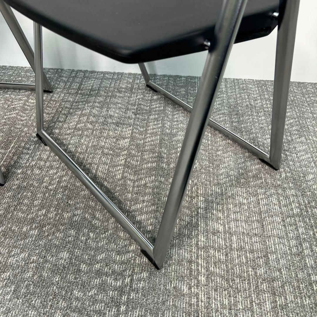 ミミミ【4脚セット】Cassina Ixc. BRONX 1010