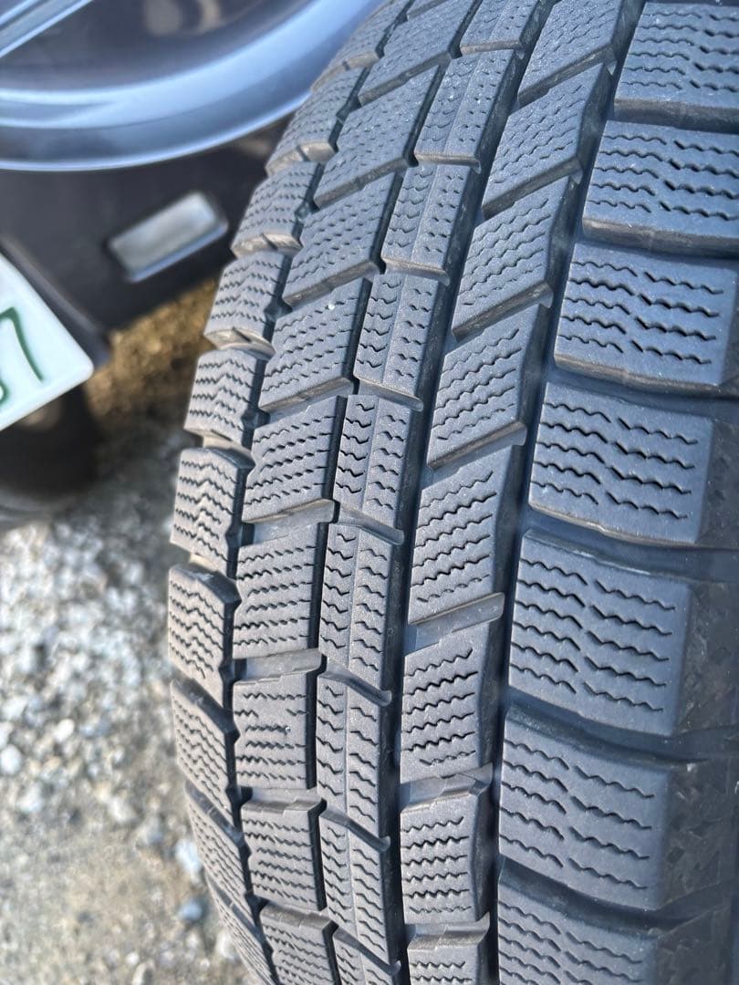 ノーストレック N5 スタッドレスタイヤセット 195/65R15