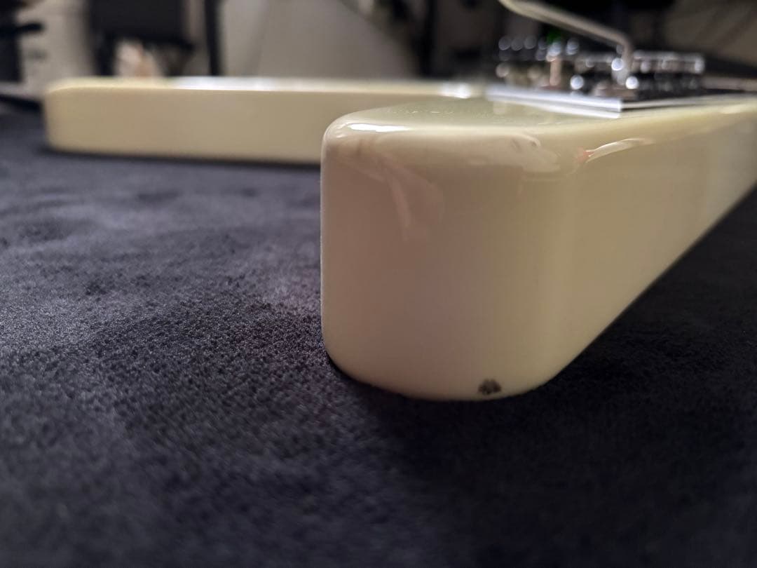 キラー・ギターズ　KG-Wishbone-V　 white