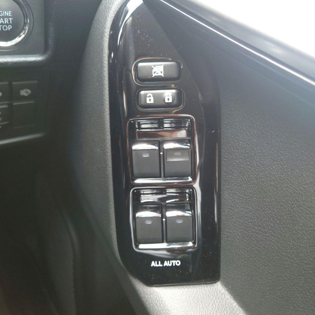 ランドクルーザープラド150後期専用 ドアスイッチパネル　セカンドステージ製