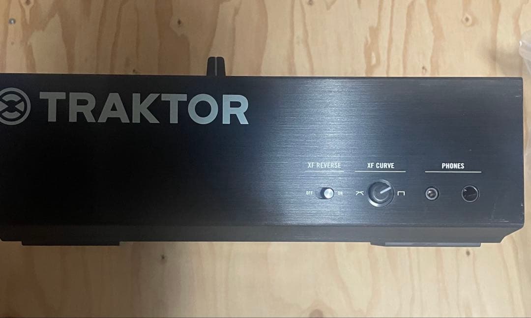 C*m様 レアTRAKTOR KONTROL Z2 DJミキサー