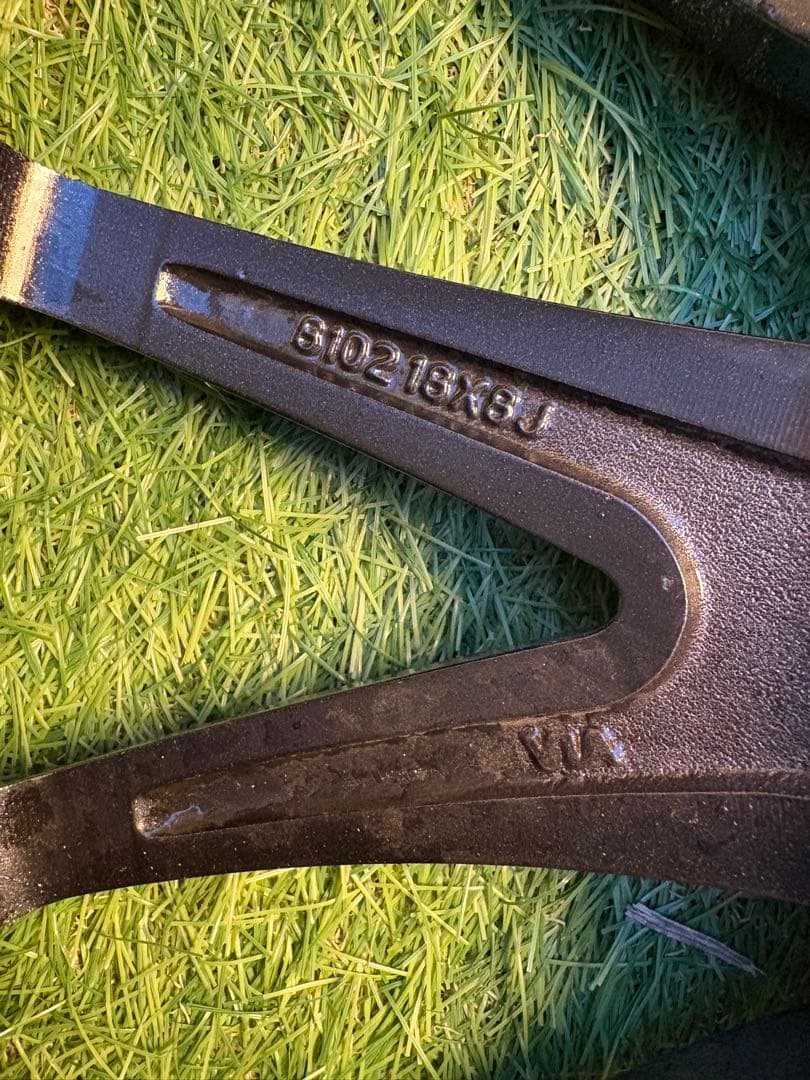 PIRELLI18インチ235\60R18タイヤセットマツダCX60スタッドレス