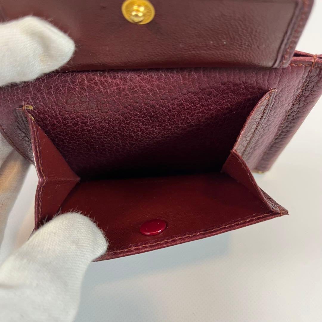 Cartier マネークリップ　二つ折り財布　小銭入れ付き　レザー　ボルドー