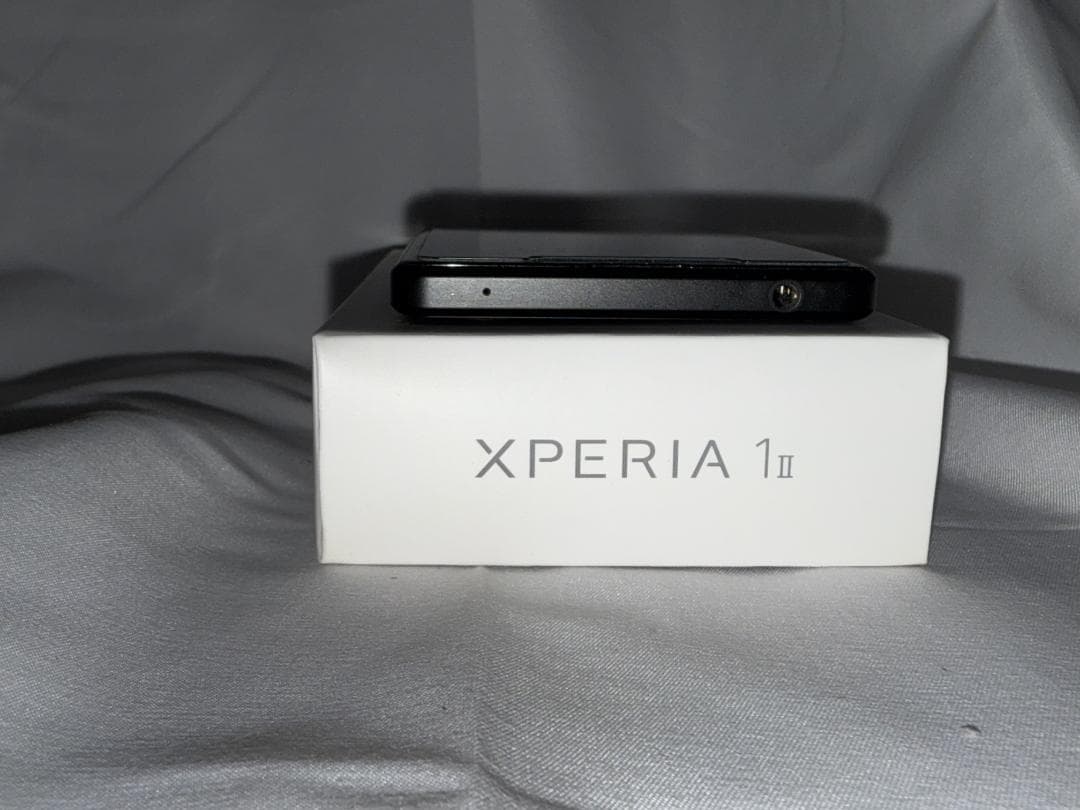 Xperia 1 II（XQ-AT42）　SIMフリー　256GB