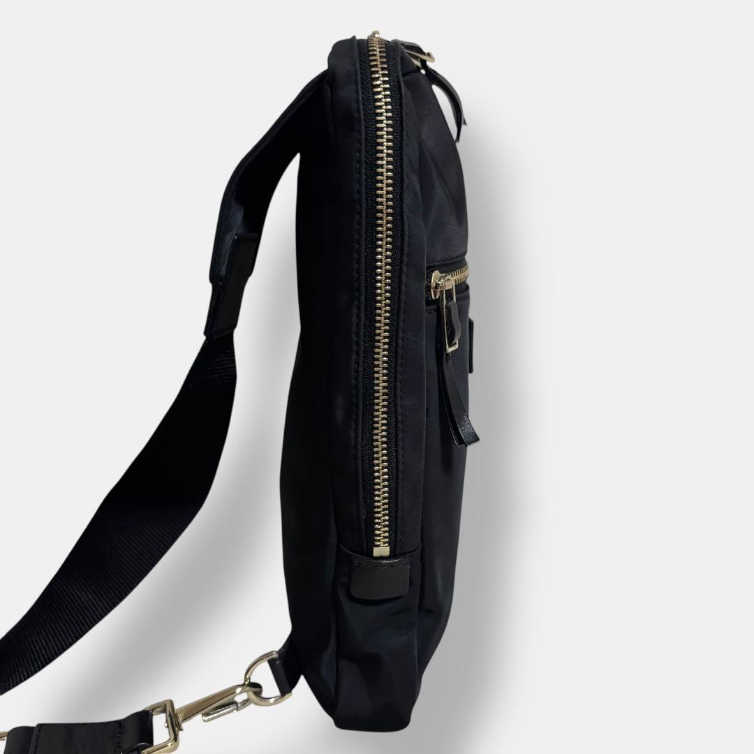 極美品 ポールスミス ボディバッグ マルチストライプ ナイロン 黒 マルチカラー