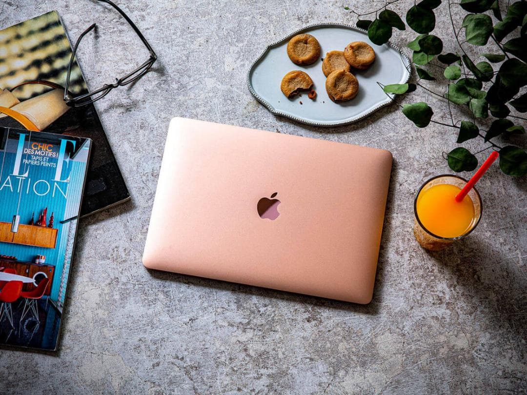 新品同様3★MacBook Air Retinaディスプレイ  MGND3J/A