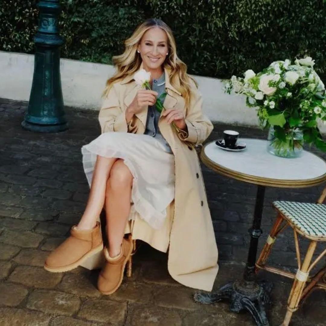 UGG アグ ムートンブーツ ウルトラミニ　チェスナット 24.0cm