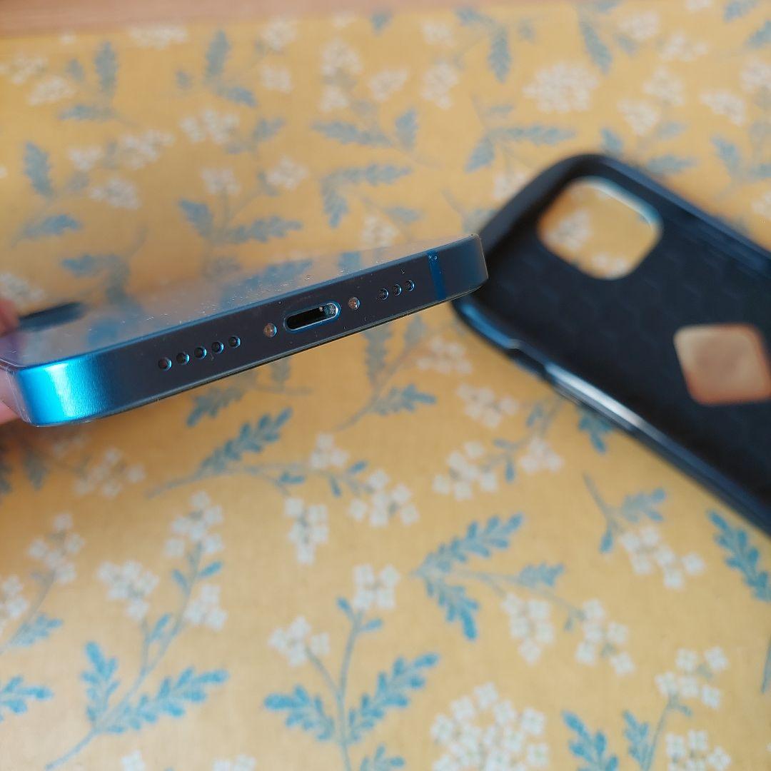 Apple iPhone 13 本体 ブルー　128GB　iFaceケース付き