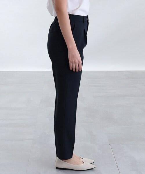 現行品【INDIVI】ノーカラージャケット＋タックテーパードパンツ　グレー