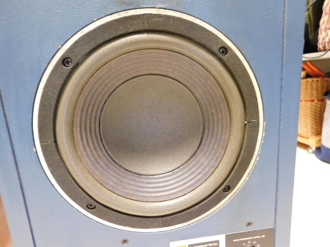 JBL Model 4301B　目立つキズのない美品　音出し確認済