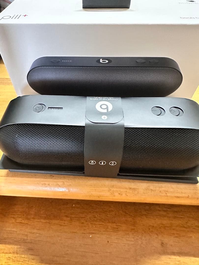 Beats Pill+ ワイヤレススピーカー