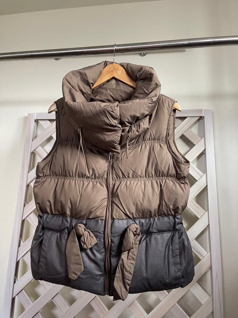 チャピコ。　13号　⭐︎ダウン切り替えベストバイカラー ボリューム襟