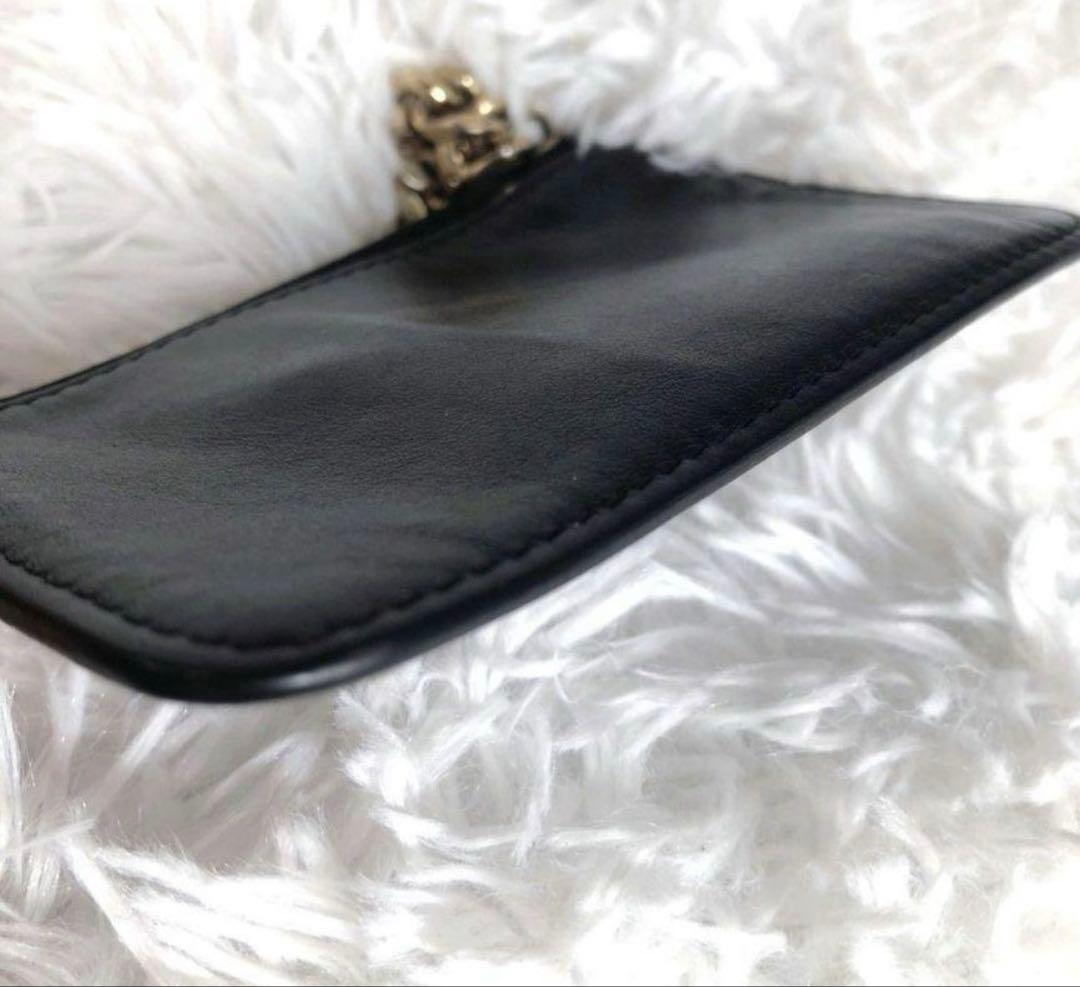 VERSACE ヴェルサーチ　メデューサ　レザー金チェーンストラップ 小銭入れ