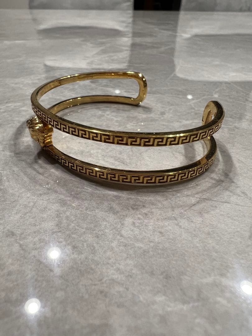 VERSACE ヴェルサーチ オープンバングル