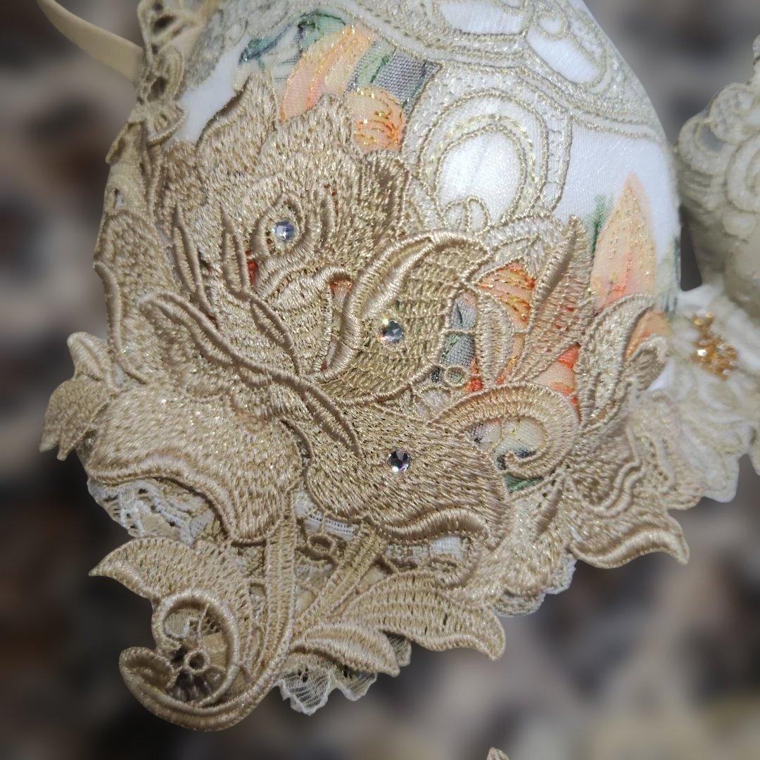 サルート　C65刺繍ビジュー付きブラジャーショーツセット