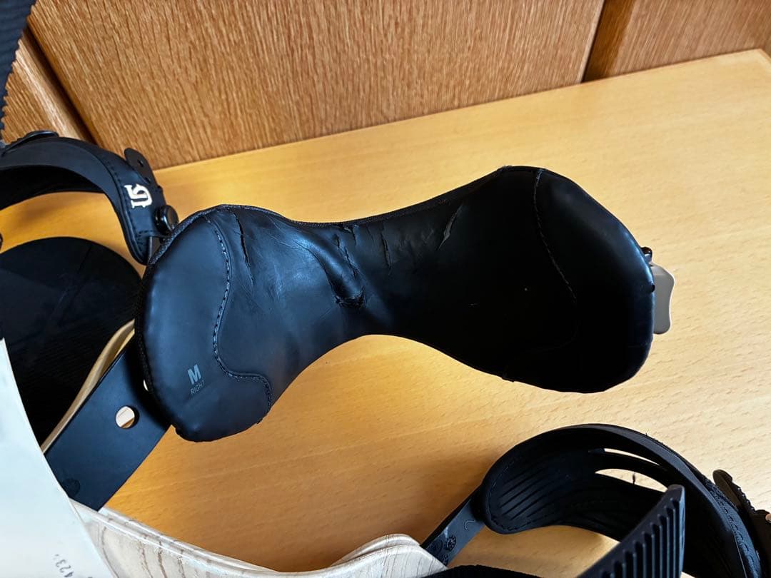 BURTONバインディング 【ミッション（メンズMサイズ）】木目カラー