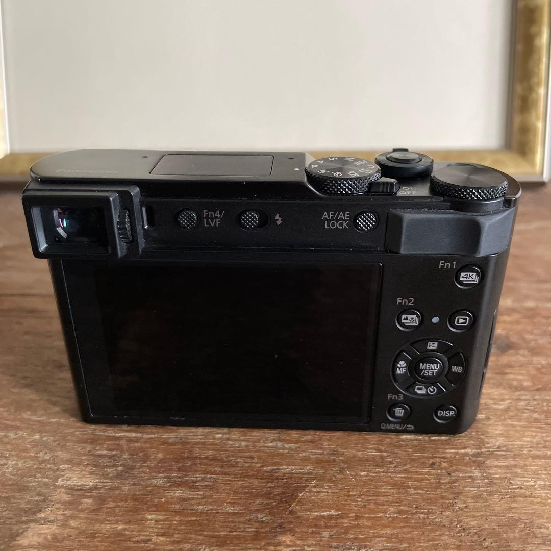 デジタルカメラ LUMIX DC-TX2