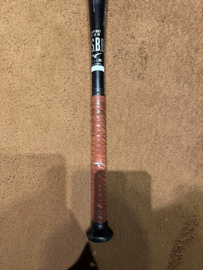 ビヨンド　レガシー　 軟式バット　83センチ　期間限定で値下げしました。