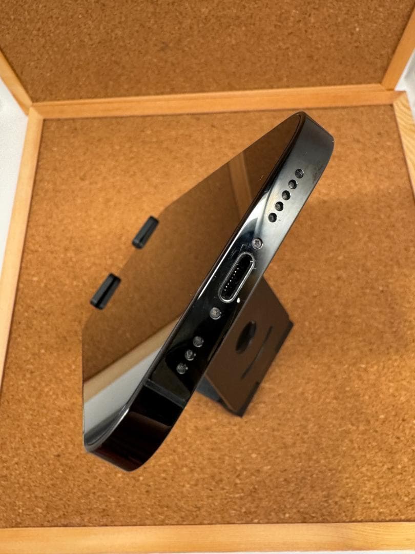 iPhone 14 Pro グラファイト 256 GB バッテリー100%